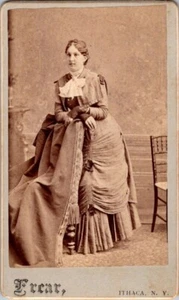 Lovely Young Woman in Fancy Dress, 1870 CDV Photo. #2076 - Picture 1 of 2