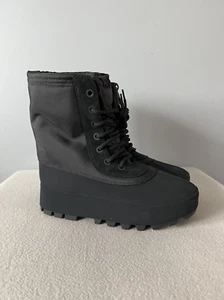 Adidas Yeezy 950 Boots - Size 9 - Pirate Black - NEW - IG8188 - Picture 1 of 7