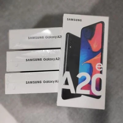 Samsung Galaxy A20e Dual SIM SM-A202F/DS 5.8" 13MP 32GB Android 9  - Image 1 of 4