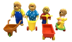 Figuras familiares Berenstain Bears Happy Meal 1986 Bernstein de colección McDonalds - Imagen 1 de 6