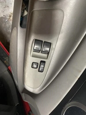 Interruptor de puerta delantera del conductor cabina estándar maestra del conductor se adapta a 05-11 TACOMA 1731828 Foto 1 de 4