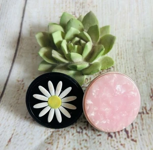 Popsockets Pink Marble and Black Floral Pop Tops 2er Pack (keine selbstklebende Basis) - Bild 1 von 8