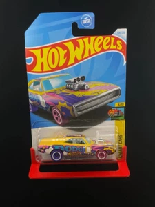 Hot Wheels - Display Stand - Red - 3D Printed - Set of 5 - Picture 1 of 3