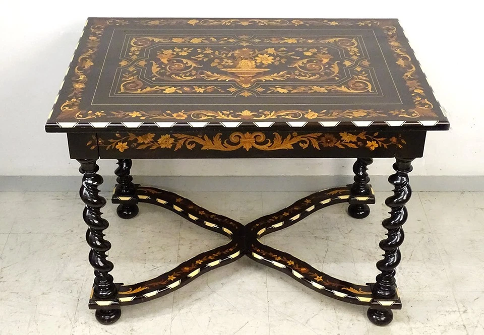 Table hollandaise marqueterie fleurs bois noirci pieds torsadés XIXème - Photo 1/1