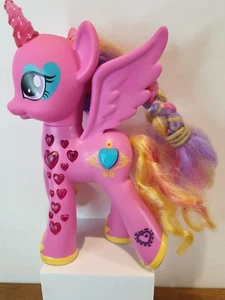 Figura My Little Pony Light Up Hearts Talking Princess Cadence Rosa Hasbro 2014 - Imagen 1 de 8