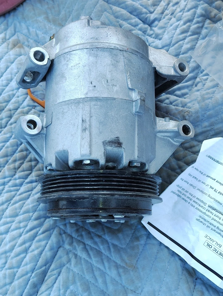 Compresor de aire acondicionado Delphi para Chevy Corvette 6562207 tipo S Foto 1 de 4