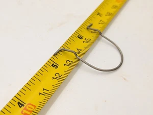 4201 182 1800 Genuine Stihl TS350 TS360 OEM Choke Spring Bow Clamp - Picture 1 of 3