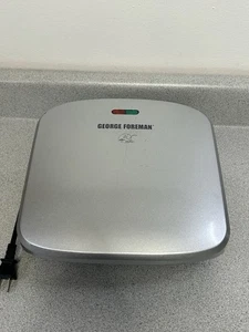 Parrilla de placa extraíble George Foreman de 4 porciones y Panini GRP3060P interior sin goteo - Imagen 1 de 9