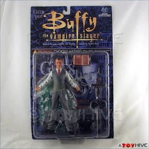 Buffy the Vampire Slayer Giles Moore Action Collectibles signed worn package - Picture 1 of 2