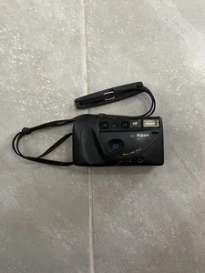 Vintage Nikon One Touch 100 Point & Shoot 35mm Film Camera UNTESTED  - Picture 1 of 7