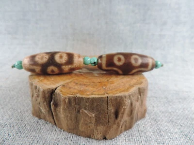 Pair Antique 7Eyes Tibetan Old Agate Dzi Bead Amulet Pendant Tibet Gzi Beads D - Image 1 of 4