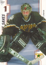 2002-03 Between the Pipes He Shoots/Saves Points #10 Marty Turco 1pt