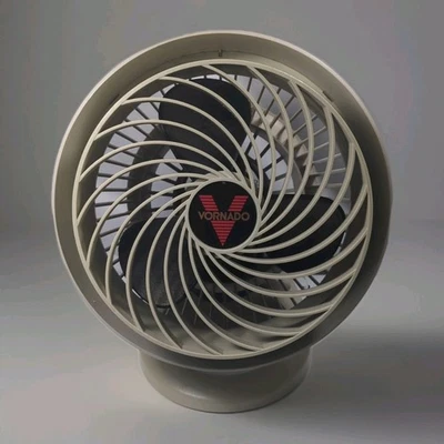 ¡CALIDAD! Ventilador Vintage Vornado Modelo # 183 ¡Funciona Increíble! Foto 1 de 4