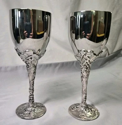 Copas de vino vintage Godinger plateadas con tallo de vid de uva - Juego de 2 (#2) Foto 1 de 4