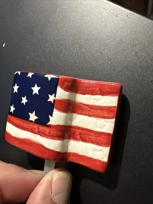 Mini bandera americana Nora Fleming retirada con estrellas en relieve *LEER* Foto 1 de 4