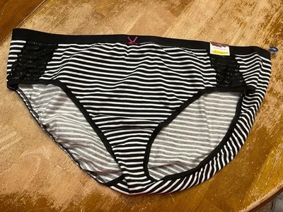 Cacique Mujer Talla Grande Algodón Hipster Negro/Blanco Rayas 26/28 Nuevo Con Etiquetas Foto 1 de 4