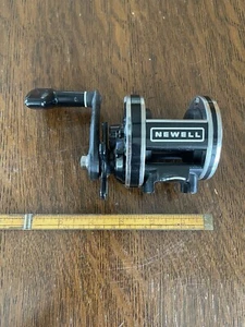 Newell C220-5 Reel SALTWATER FISHING REEL USA - Picture 1 of 7