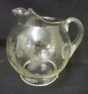 VNTG SMALL GLASS BALL PITCHER RIBBED HANDLE ETCHED WHEAT PATTERN ICE LIP 5 3/4" - Picture 1 of 12