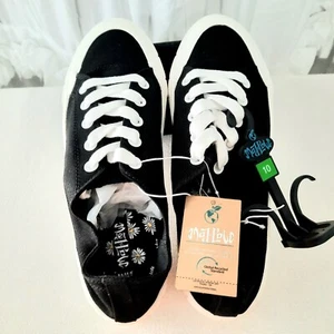 Mad Love Damen Tennisschuhe Größe 10 schwarz global recycelt 50 % Materialien Damen - Bild 1 von 5