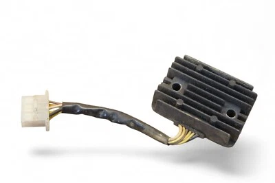 80-83 KAWASAKI KZ550 A KZ550C LTD KZ550 550 OEM VOLTAGE REGULATOR K51 *2720J - Image 1 of 4