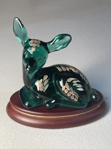 Vintage Fenton Medallion Collection Green Fawn Hand Painted 22k Gold With Box - Picture 1 of 10