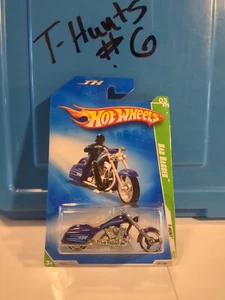 2009 HOT WHEELS TREASURE HUNT “ BAD BAGGER “ MOTORCYCLE 3/12 - Picture 1 of 6
