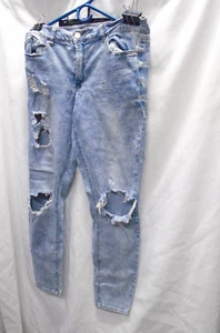 Refuge Women Jeans Light Wash Distressed Destroyed Sz 14 Stretch Jegging Style - Picture 1 of 9