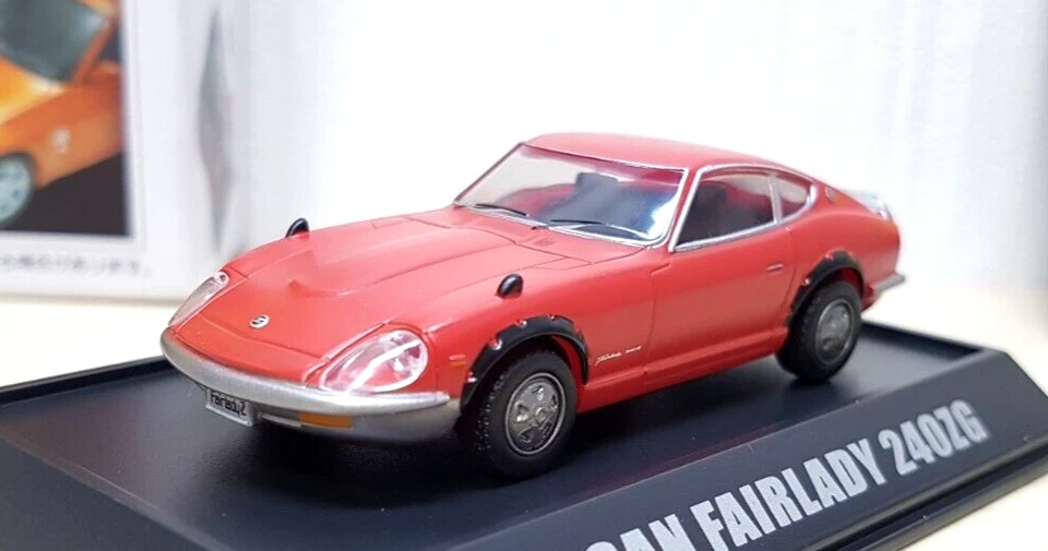 Coche modelo rojo Takara Tomy DATSUN NISSAN FAIRLADY Z 240ZG 1/64 Foto 1 de 4