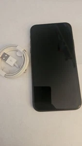 Apple iPhone 11 (64GB) - Fully Unlocked - Very Good Condition Black Color. - Photo 1 sur 2