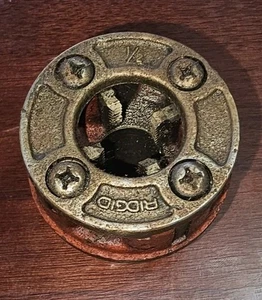 Ridgid 11R 1/2" Drop Die Head Ratchet Hand Pipe Threader - Picture 1 of 2