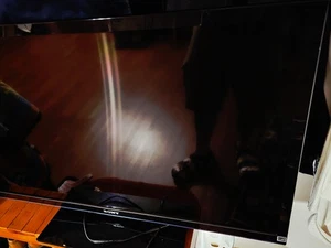 Sony Bravia KDL-40EX521 40" 1080p LED TV w/ Remote – Local Pickup - Picture 1 of 14