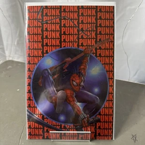 Amazing Spider-Man #33 The Syndicate Exclusive NYCC '23 Spider-Punk ASM 300 Foil - Picture 1 of 13