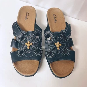 Clarks Faux Leather Slides Size 7.5 M Wedge Black Sandals Women Comfort - Picture 1 of 8