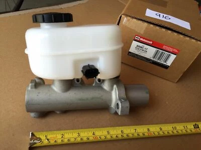 Главный тормозной цилиндр MOTORCRAFT BRMC-17 подходит для 03–05 Ford E-350 Club Wagon - Изображение 1 из 4