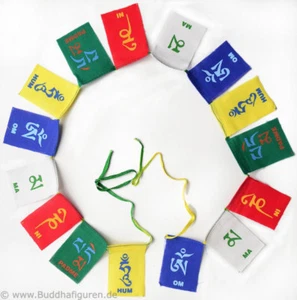 Tibetische Gebetsfahnen mit Om Mani Peme Hum - 15 Fahnen - Handarbeit aus Nepal - Bild 1 von 1