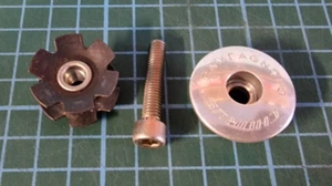 Campagnolo Chorus Headset Top Cap + Star Nut & Bolt - FREE UK P+P - Picture 1 of 3