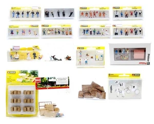 VARIOUS BRANDS 'OO/HO' GAUGE LOT OF ASSORTED PACKS FIGURES & ACCESSORIES - Picture 1 of 9