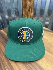Adidas Utah Jazz Circle Logo NBA Basketball Green Back Logo Snapback Hat New - Picture 1 of 3