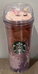 Bicchiere Starbucks 16 oz. Cold Cup Lip Dome Orso Rosa Fiore di Ciliegio Sakura 2023 - Foto 1 di 5