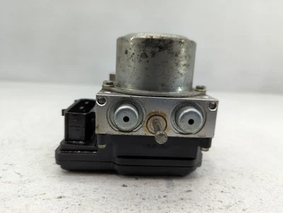 Módulo de control de bomba Nissan Rogue Abs 2011-2011 L7FLM Foto 1 de 4