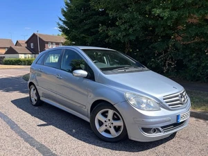 2005-Mercedes-Benz B Class 2.0 B200 SE MPV 5dr Diesel CVT/AUTO/12 MONTHS MOT/AC - Picture 1 of 22