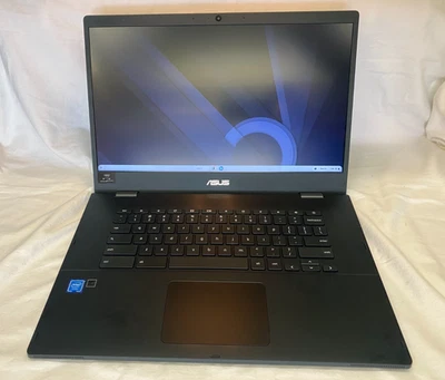 ASUS Chromebook CX1500CN, 15.6" FHD, Intel Celeron N3350, 4GB RAM, 64GB eMMC Foto 1 de 4