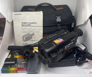 Sony CCD-TRV27E - Video8 Tape Digital Video Camera HANDYCAM - Working - Picture 1 of 24