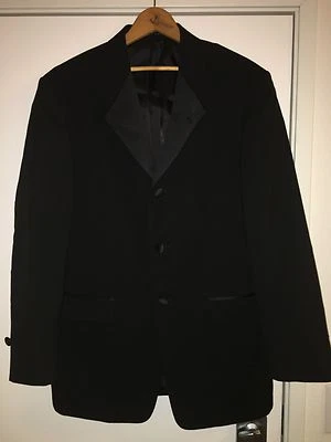 Reaction Kenneth Cole Mens Tux Tuxedo Suit Top 38R Black 100% Wool 3 Button - Image 1 of 4