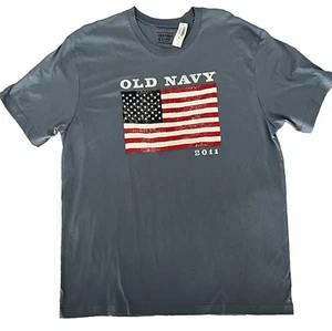 T-shirt Old Navy bandiera americana 4 luglio 2011 uomo XL nuova mai indossata - Foto 1 di 3