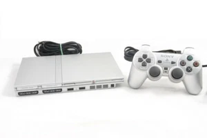 Sony PlayStation 2 Slim Konsole Silber, PS2 + Original Controller - GEBRAUCHT - Bild 1 von 1
