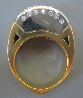 18K TWO TONE GOLD DIAMOND CLUSTER COCKTAIL RING (18.2 G) - Image 1 of 4