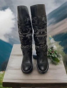 Bota Chelsea Naughty Monkey Walkabout Jane 6.5 Negra Gris Motivo Navajo - Imagen 1 de 10