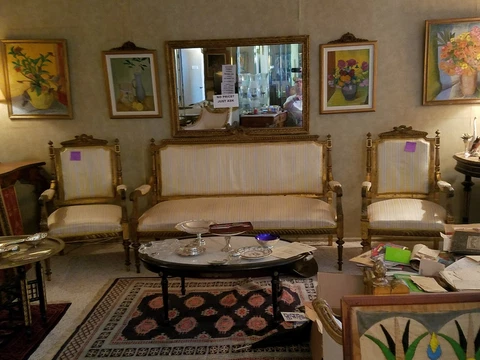 CLASSIC ANTIQUE PAIR FRENCH LOUIS 16TH STYLE BERGERE CHAIRS W PAINTED FINISH Cover