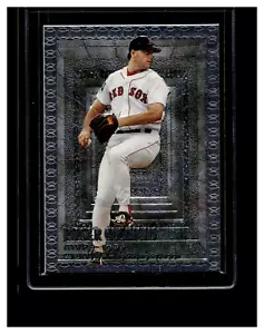 1995 Topps Embossed #106 Roger Clemens - Picture 1 of 2